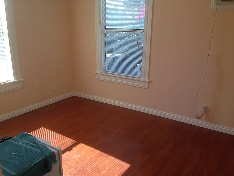 607 N Summit Ave — Photo 6