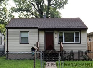 7621 Magnolia Ave, Hammond, IN 46324