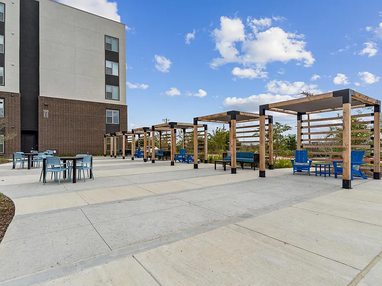 Alta Riverside — Photo 49