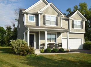 7808 Waggoner Trace Dr, Blacklick, OH 43004