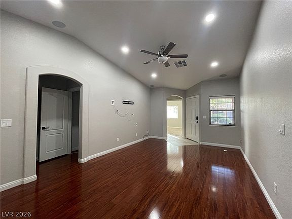 3rd image of 9276 Vervain Ct