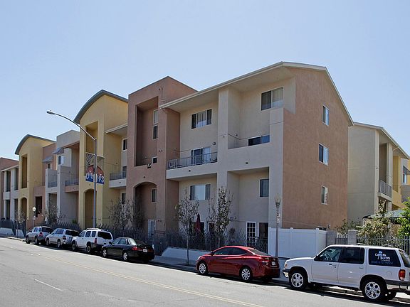 5th image of 3806 Fairmount Ave #59381