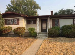 3435 N Hillcrest Dr, Butte, MT 59701