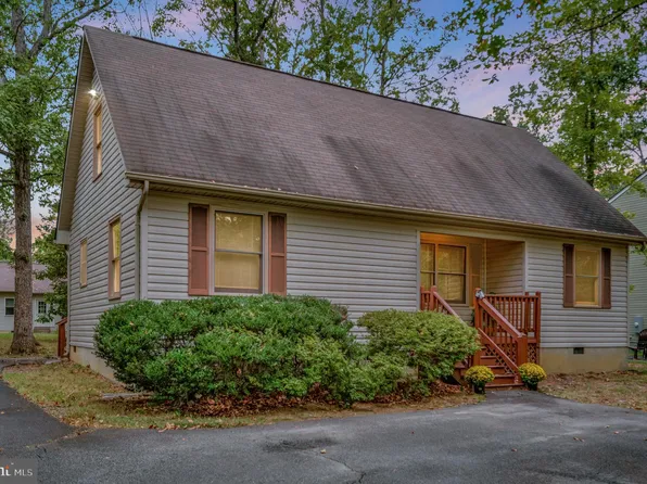 348 Yorktown Blvd, Locust Grove, VA 22508