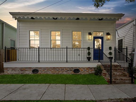3rd image of 731 Valence St