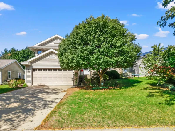 2338 Quartz Ln, Madison, WI 53719
