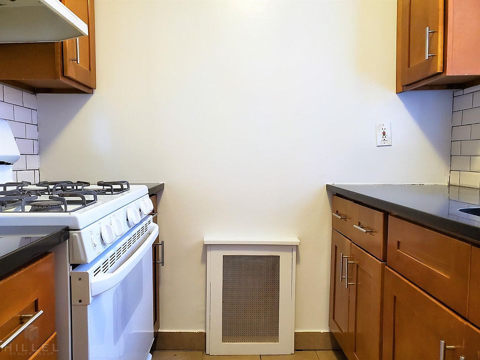 1st image of 14202 84th Dr APT 5N