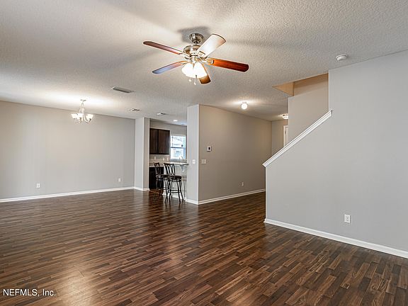 4th image of 2160 Chandlers Walk Ln