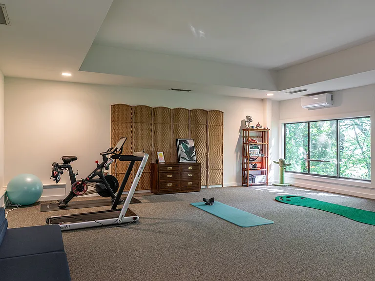 230 E Litchfield Rd — Photo 23
