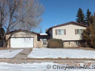 3416 Arrowhead Rd, Cheyenne, WY 82001