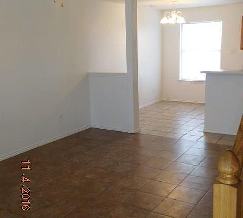 3rd image of 2310 Wildewood Dr Unit A