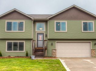 430 3rd St SE, Bondurant, IA 50035