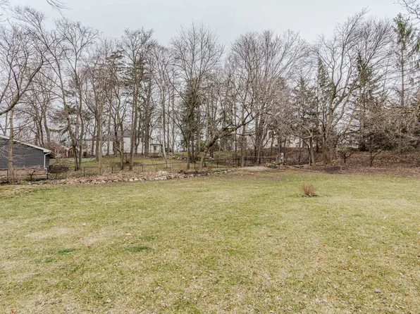 2011 Washtenaw Ave, Ann Arbor, MI 48104