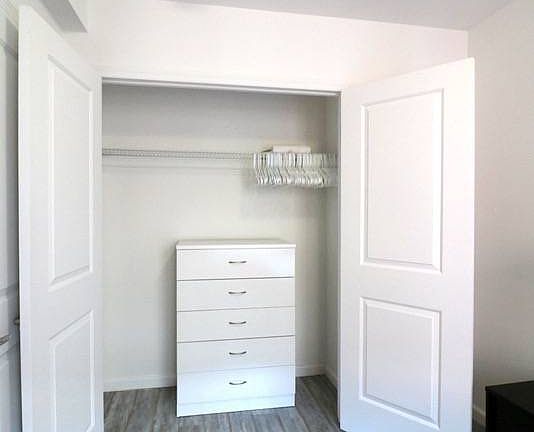 3rd image of 521 W 48th St #5H