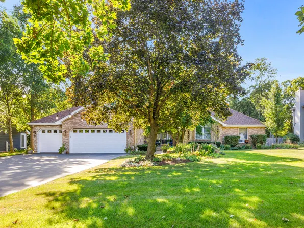 4609 E 2619th Rd, Sandwich, IL 60548