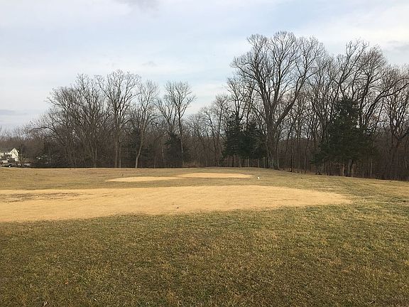 4th image of 637 Brentwood Ln