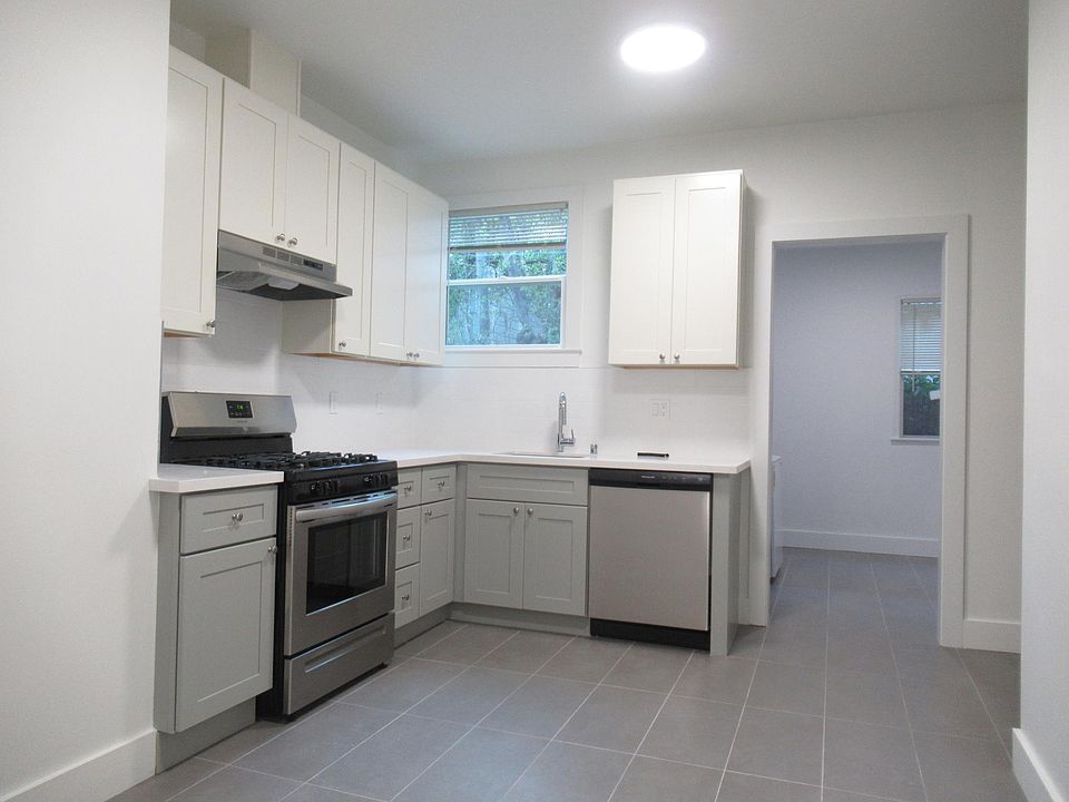 1st image of 2436 Folsom St Unit A