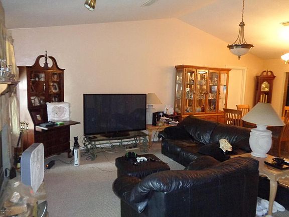 5th image of 1038 Pinebreeze St