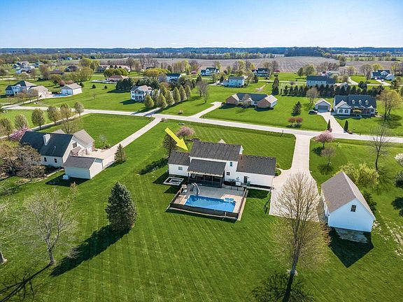 5th image of 4645 Meadowgrove Dr NW
