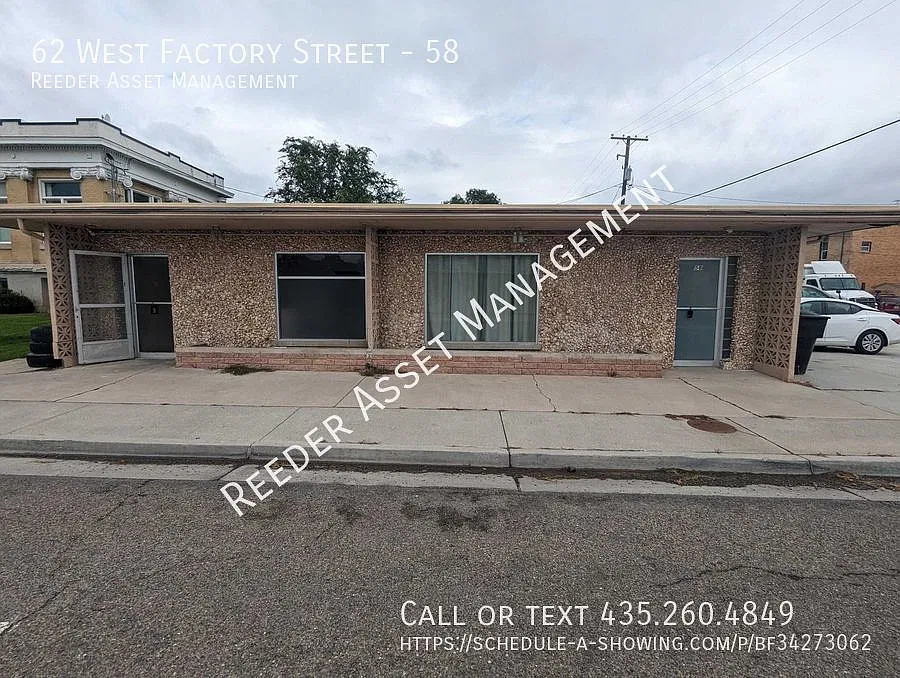 Comfortable 1 Bed, 1 Bath in Garland — Photo 2