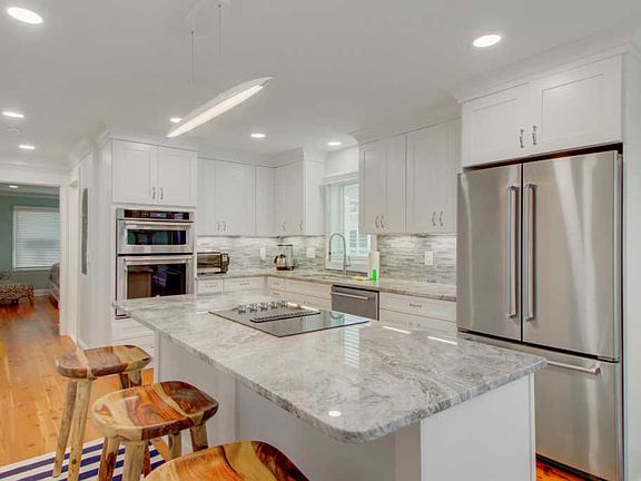 4th image of 65 Beach Club Villas Ct
