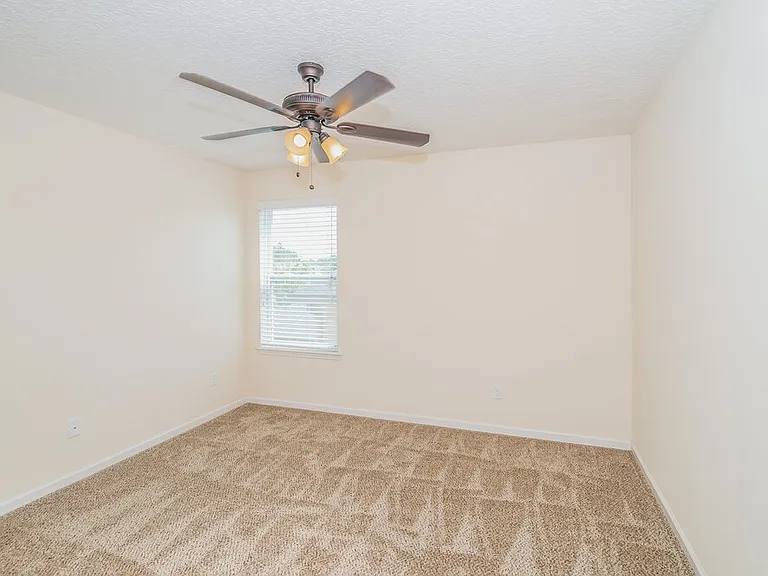 451 Forest Meadow Ln — Photo 13