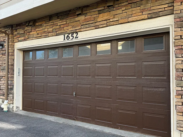 1652 Cherry Hills Ln — Photo 42