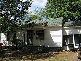 1st image of 1329 Gherald St