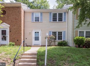 13786 Newport Dr, Chantilly, VA 20151