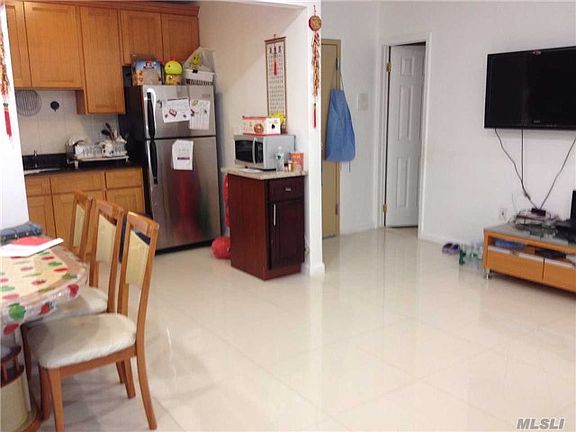 3rd image of 104-48 37th Dr #3B