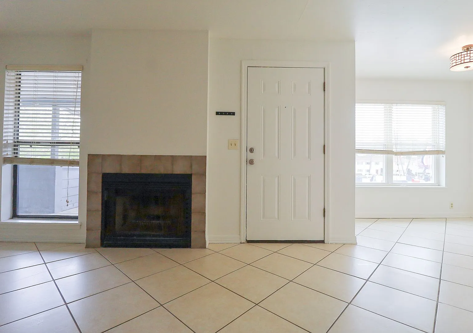 2 Bed | 1 Bath | South Tulsa — Photo 4