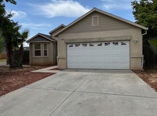 1428 Lacreta Ave, Madera, CA 93638