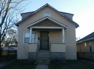 523 E 151st St, Phoenix, IL 60426