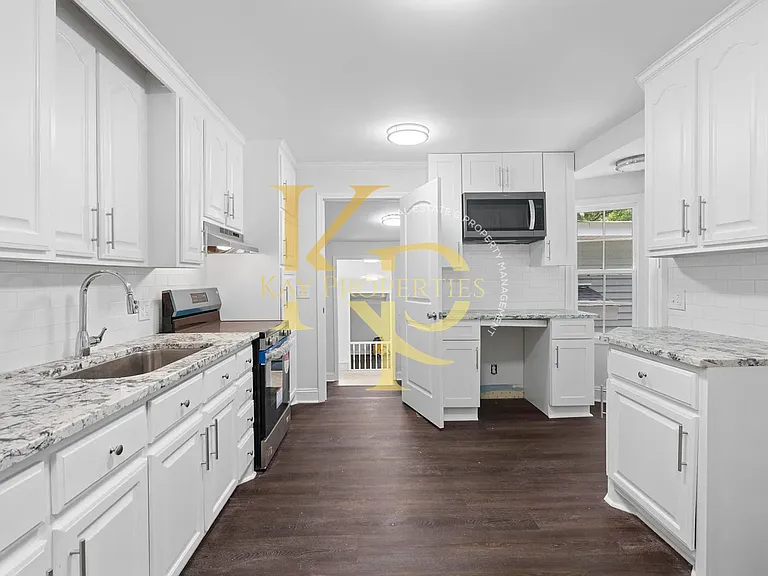 951 Walter Bright Rd — Photo 28