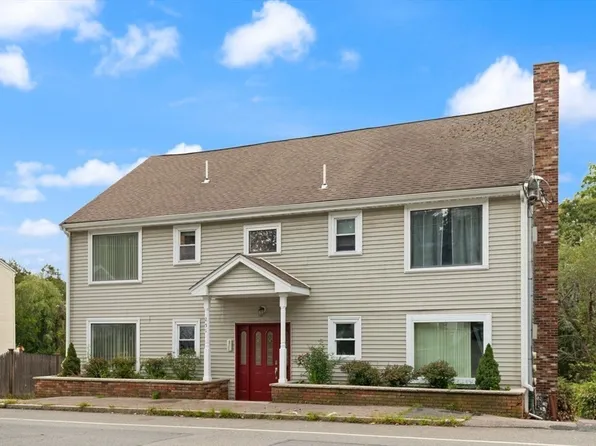 251 Neponset St APT 3, Canton, MA 02021