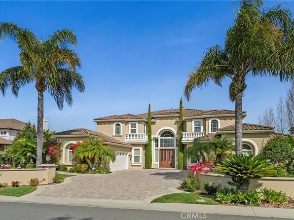 2493 Woodcreek Rd, Camarillo, CA 93012