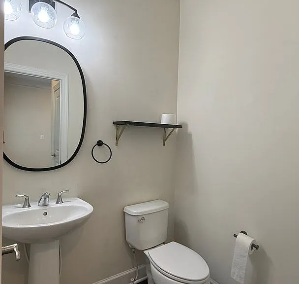 352 Pear Blossom Rd — Photo 6