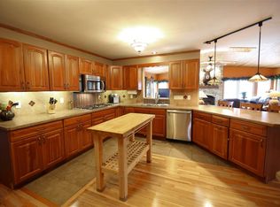 N4574 Park Rd, Cambridge, WI 53523