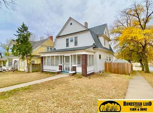 1027 D St, Fairbury, NE 68352