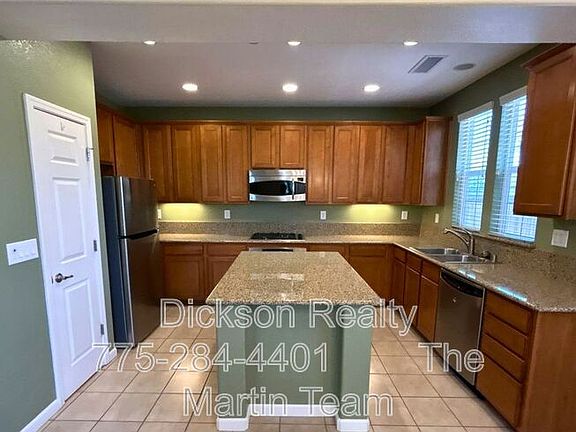 3rd image of 6923 Sacred Cir
