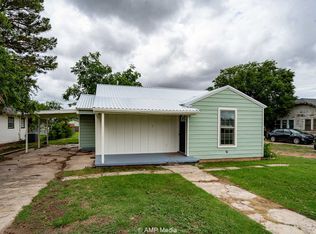 408 Commercial Ave, Anson, TX 79501