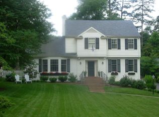 306 Lakewood Dr, Henrico, VA