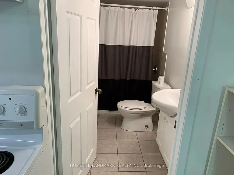 81 Clydesdale Dr #LOWER — Photo 9