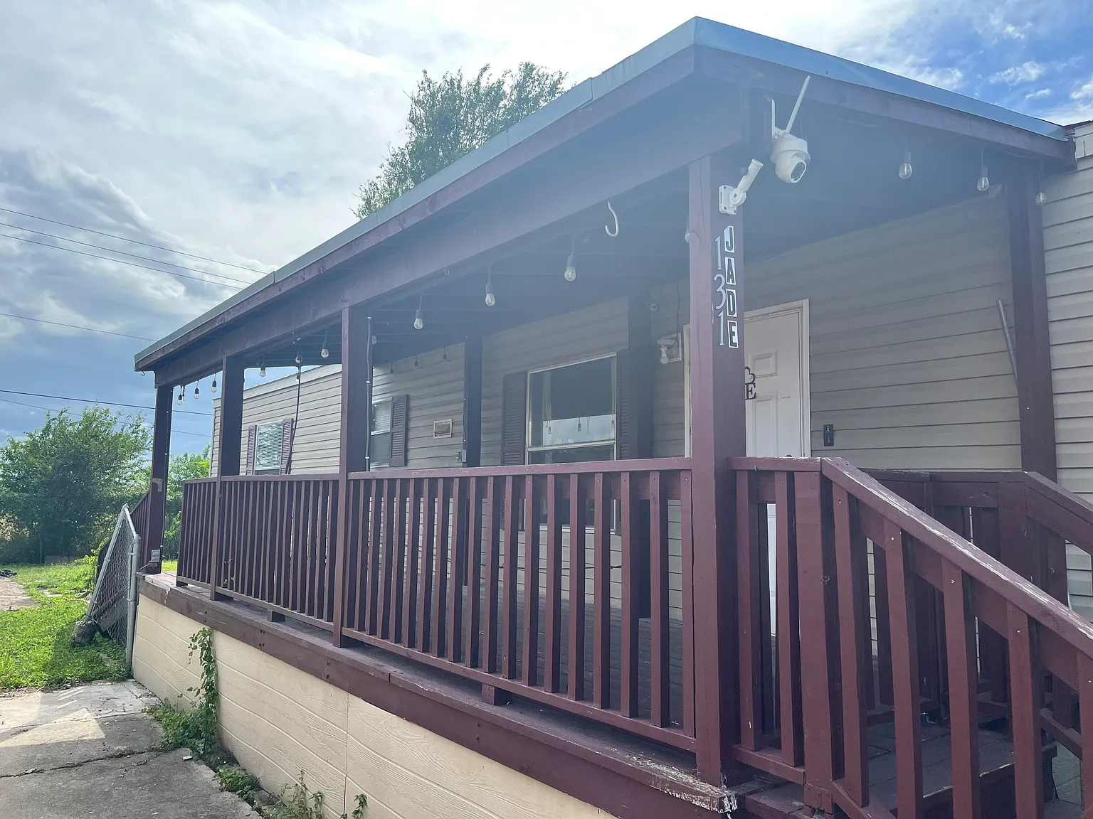 2 bed, 896 sqft, $1,199 — Photo 2