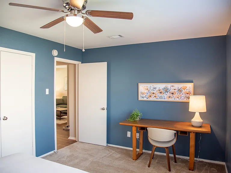 311 Manuel Dr #D — Photo 9
