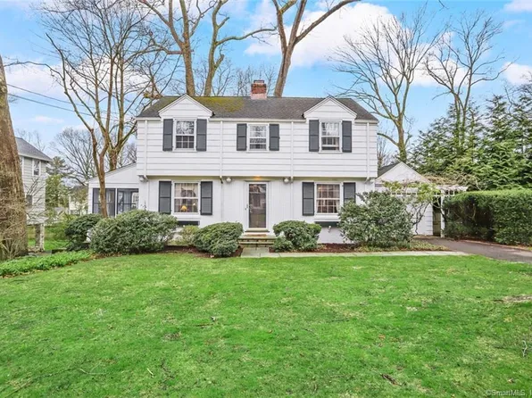 14 Oakshade Avenue, Darien, CT 06820