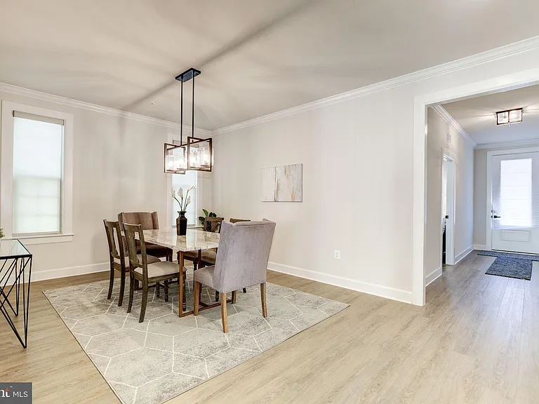 6547 Clubhouse Dr — Photo 18