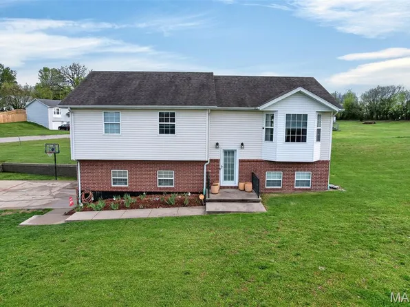 1420 W Madison Ave, Lebanon, MO 65536