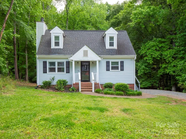 8905 Vagabond Rd, Charlotte, NC 28227