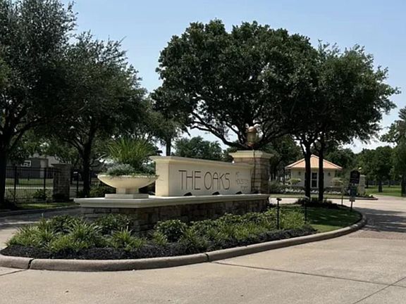 2nd image of 6311 Redfish Reef Dr